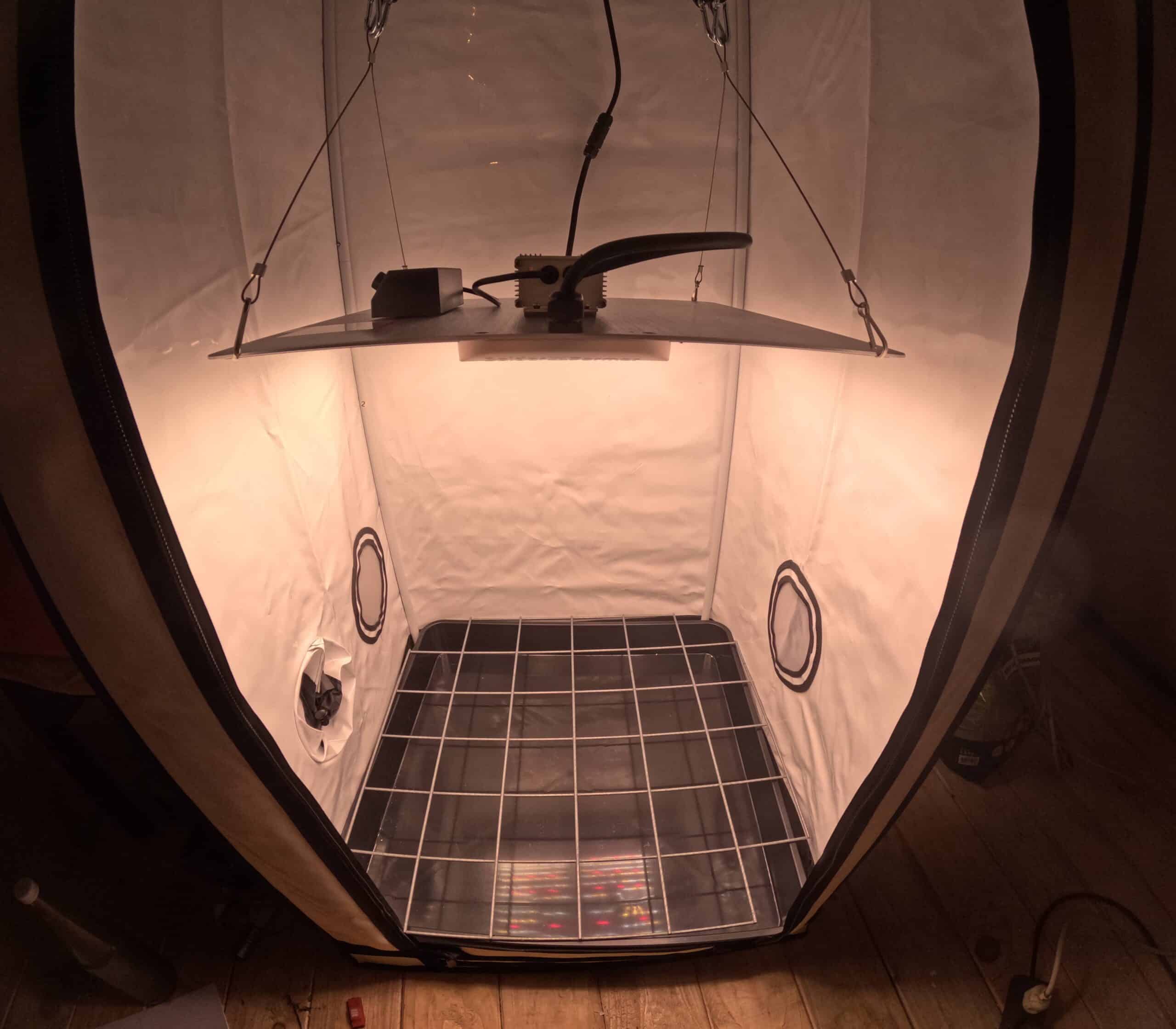 SF2000-SpiderFarmer-8 SF 2000 Pro